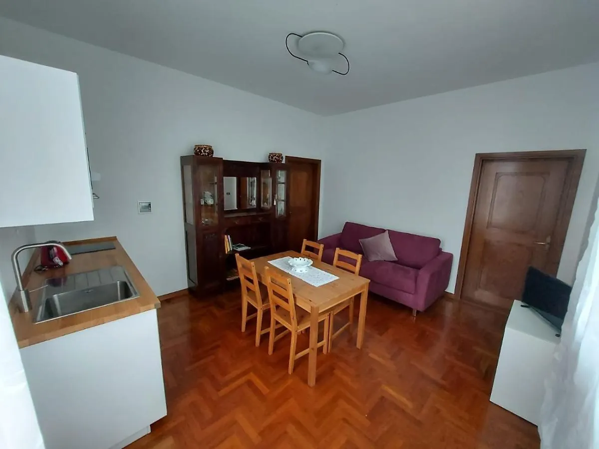 Gli Oleandri B&B Vaiano  Отель типа 
